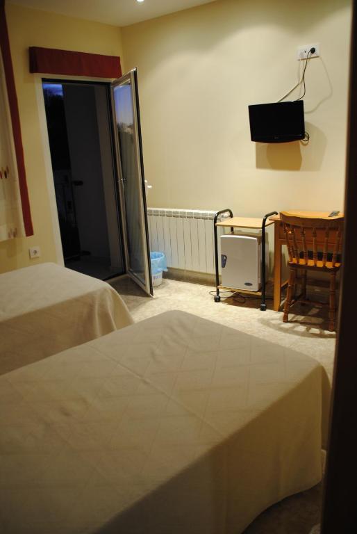 Hotel Alegria Banos De Montemayor Room photo
